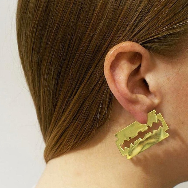 Unisex Aesthetic Punk Golden Razor Blade Shape Earrings - BernardoModa